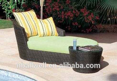 Best Selling factory directly oval wicker outdoor lounge furniture